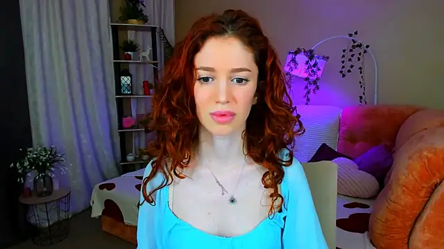 ChristinaConteeree online show from 3, 6, 2026