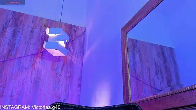 victoria giraldo online show from 30, 9, 2025