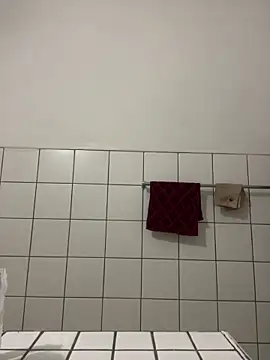 hardboyi03 online show from 11, 11, 2025