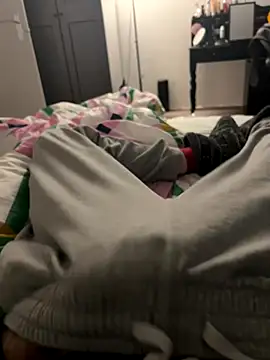 Frankieyyy1 online show from 15, 12, 2025