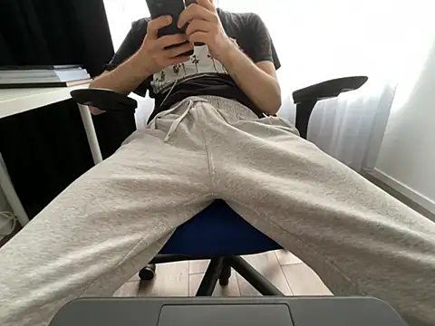 Frankieyyy1 online show from 1, 6, 2026