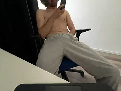 Frankieyyy1 online show from 6, 5, 2026