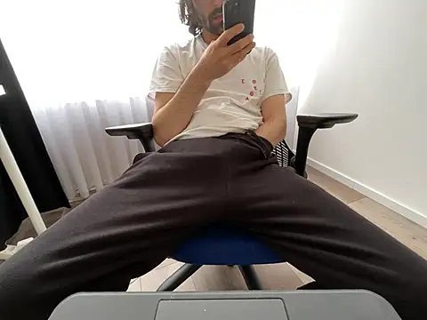 Frankieyyy1 online show from 19, 7, 2026