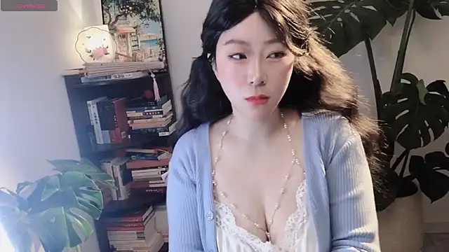 Emmaq996 online show from 6, 2, 2026