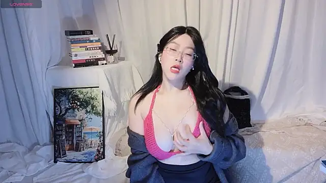 Emmaq996 online show from 21, 3, 2026