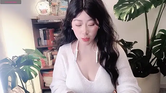 Emmaq996 online show from 4, 2, 2026