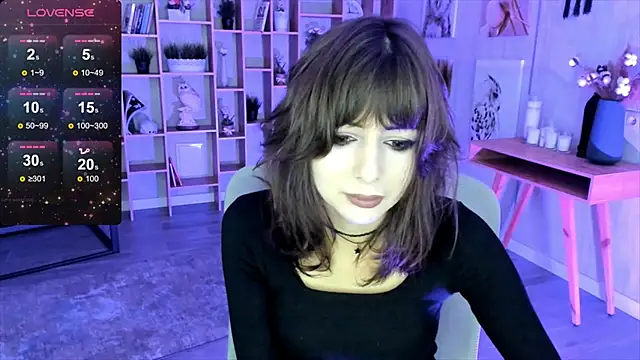 CrystallBloom online show from 17, 10, 2025