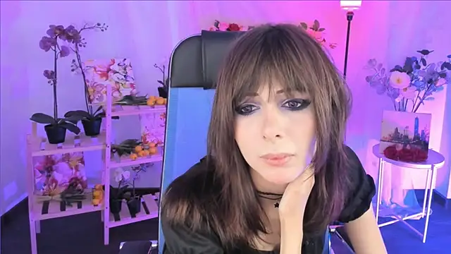 CrystallBloom online show from 21, 12, 2025