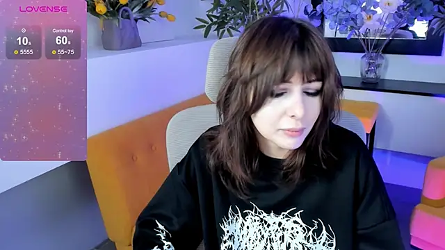 CrystallBloom online show from 10, 10, 2025