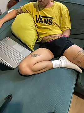 darkdecide online show from 28, 11, 2025