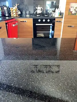 darkdecide online show from 31, 10, 2025