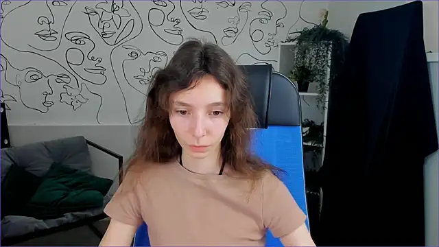 EmmanuellBrown online show from 2, 10, 2025