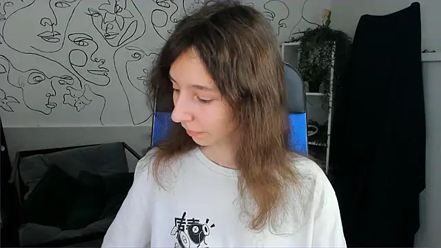 EmmanuellBrown online show from 5, 11, 2025