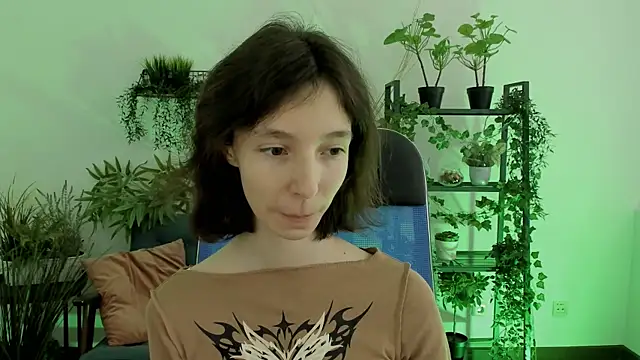 EmmanuellBrown online show from 16, 12, 2025