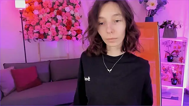 EmmanuellBrown online show from 7, 2, 2026