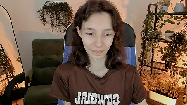 EmmanuellBrown online show from 12, 4, 2026