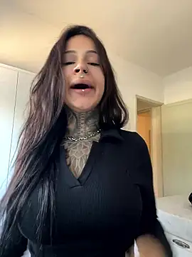 Snapshot of sereiaruiva99 chatting on 8, 5, 2026 sereiaruiva99 online show from 8, 5, 2026