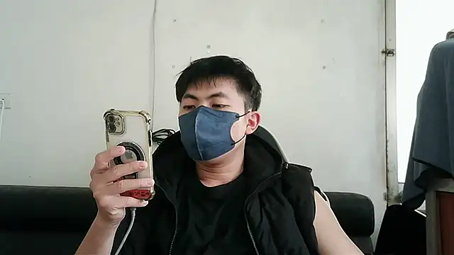 bigbb101011 online show from 11, 1, 2026