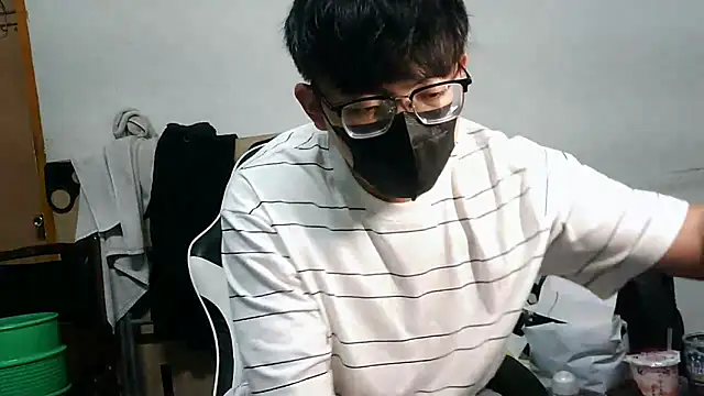 bigbb101011 online show from 14, 9, 2025