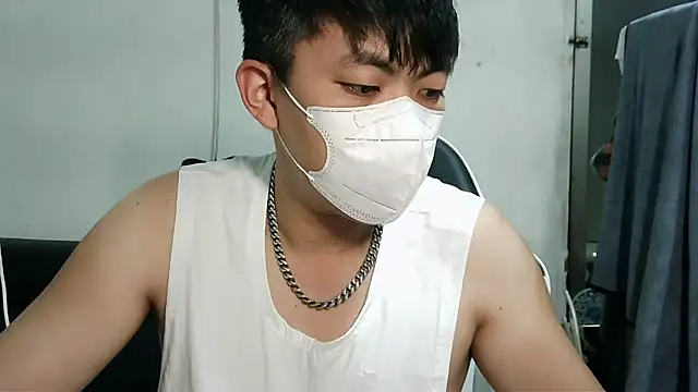 bigbb101011 online show from 15, 10, 2025