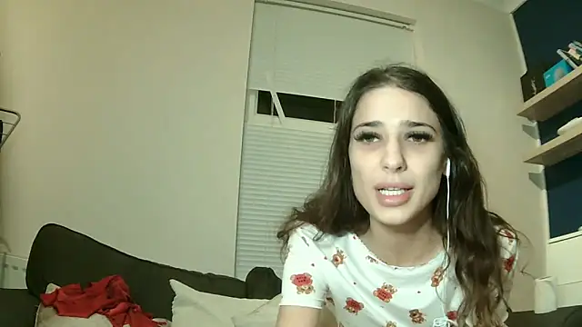 ASAIN VIRGIN ARIA online show from 4, 12, 2025