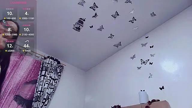 KattyLatina online show from 9, 10, 2025