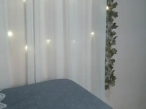 angelainparis28 online show from 15, 11, 2025