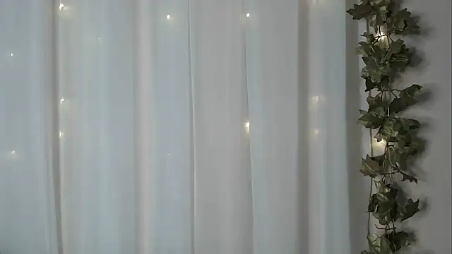 angelainparis28 online show from 6, 10, 2025