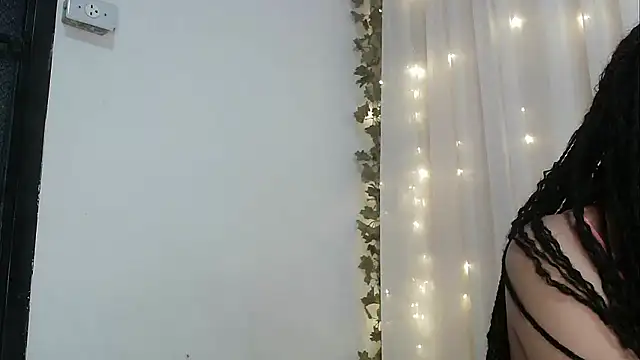 angelainparis28 online show from 1, 10, 2025