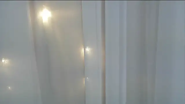 angelainparis28 online show from 15, 9, 2025