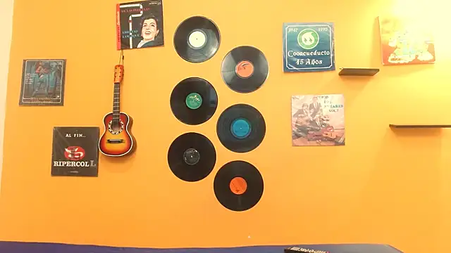 meisevil77 online show from 11, 9, 2025