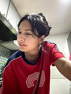 lynn9000 online show from 27, 10, 2025