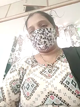 Snapshot of Monika_Telugu_Girl chatting on 4, 11, 2025 Monika Telugu Girl online show from 4, 11, 2025