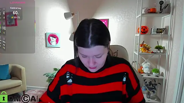 Michele Greenn online show from 26, 11, 2025