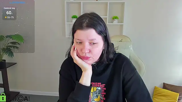 Michele Greenn online show from 2, 11, 2025