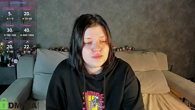 Michele Greenn online show from 28, 10, 2025