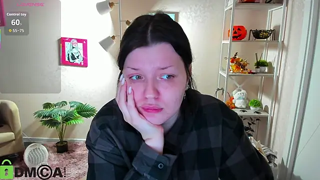 Michele Greenn online show from 18, 11, 2025