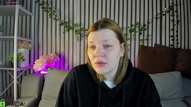 Michele Greenn online show from 14, 2, 2026