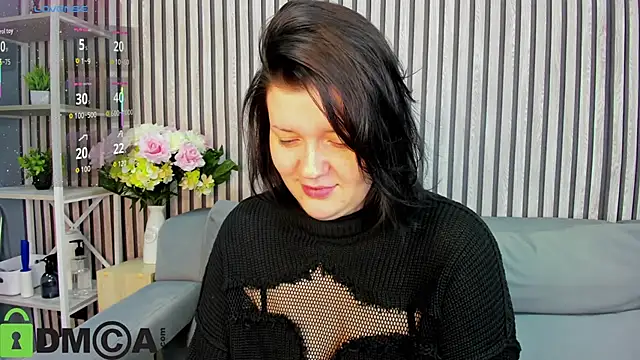 Michele Greenn online show from 17, 10, 2025