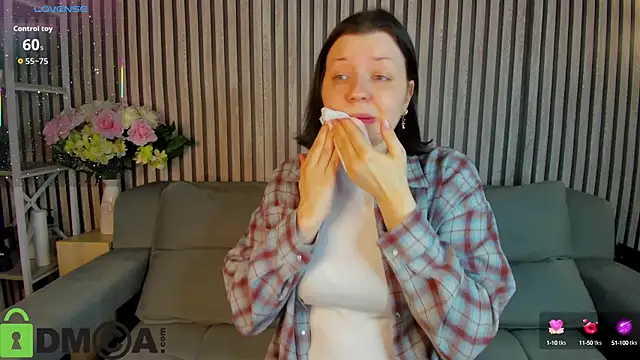 Michele Greenn online show from 15, 10, 2025