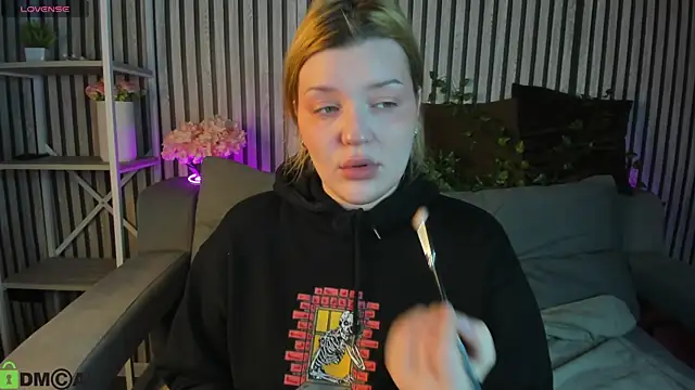 Michele Greenn online show from 14, 4, 2026