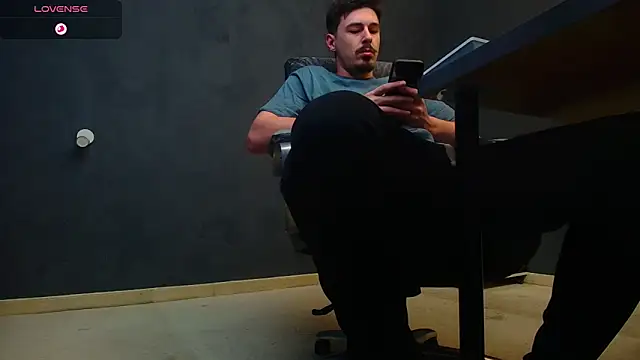 EnzoRace online show from 28, 10, 2025