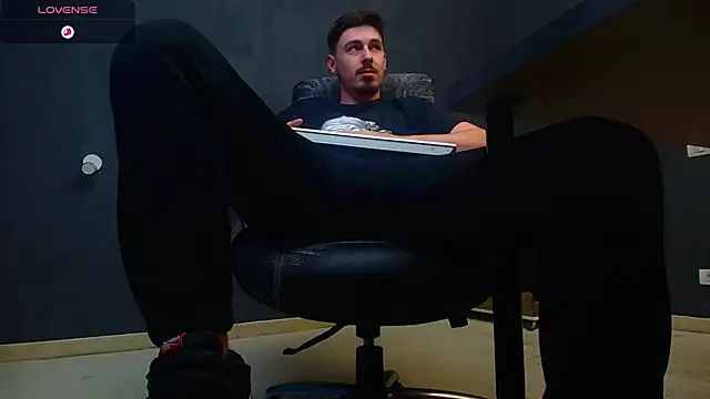 EnzoRace online show from 4, 10, 2025