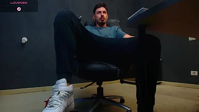 EnzoRace online show from 15, 10, 2025