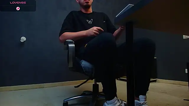 EnzoRace online show from 11, 10, 2025