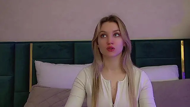 StacyEvances online show from 6, 2, 2026