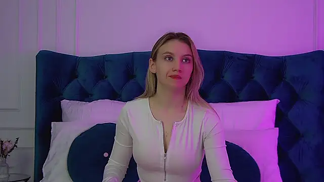 StacyEvances online show from 23, 2, 2026