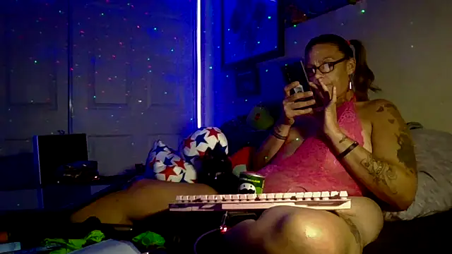 SparklesB1tch online show from 10, 11, 2025