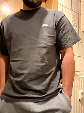 Snapshot of irimiea1729 chatting on 17, 9, 2025 irimiea1729 online show from 17, 9, 2025