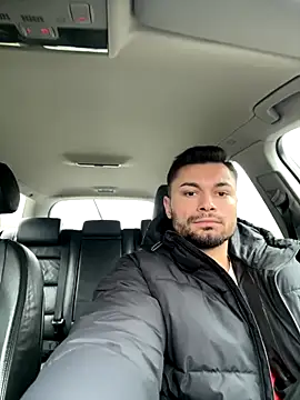 Snapshot of irimiea1729 chatting on 14, 12, 2025 irimiea1729 online show from 14, 12, 2025